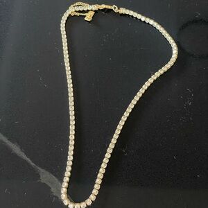 Elegant Gold Necklace